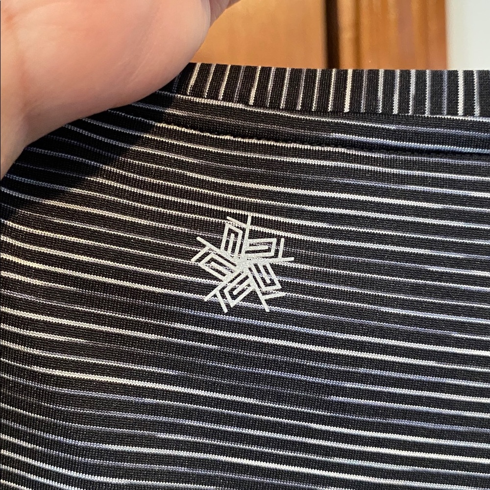 Tek Gear DryTek Long Sleeve Athletic Tee - Picture 3 of 6